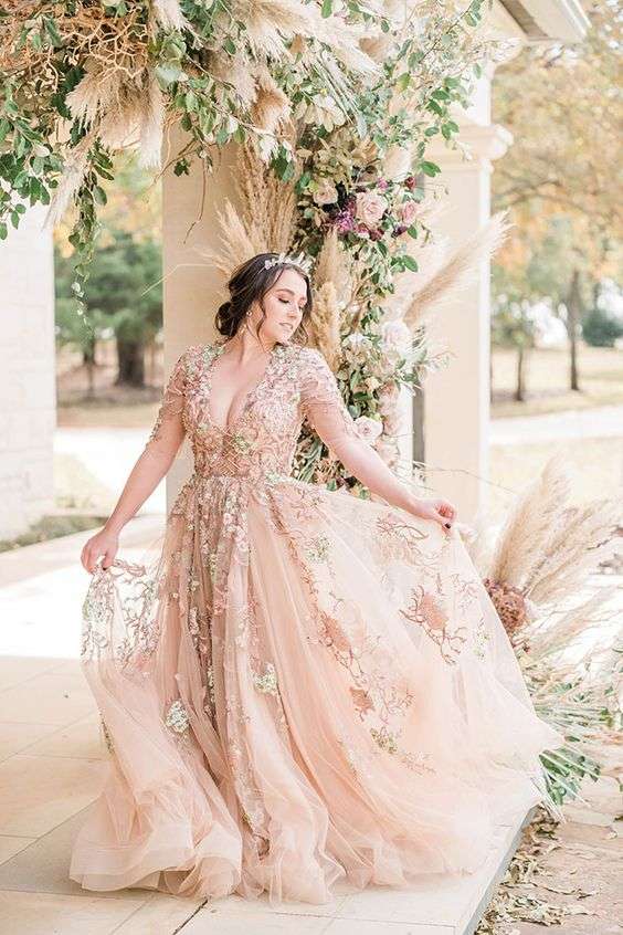 Rose Gold Wedding Dresses | Arabia Weddings